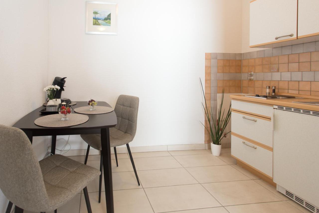 Apartmani Stanic Seget Vranjica Eksteriør bilde