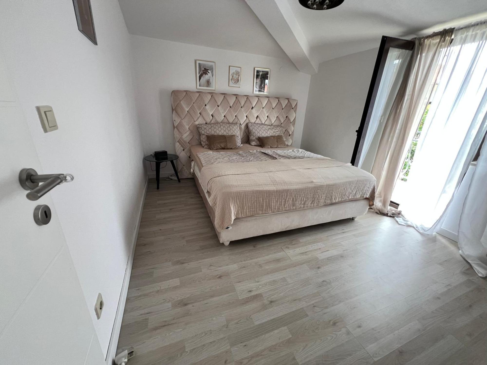 Apartmani Stanic Seget Vranjica Eksteriør bilde