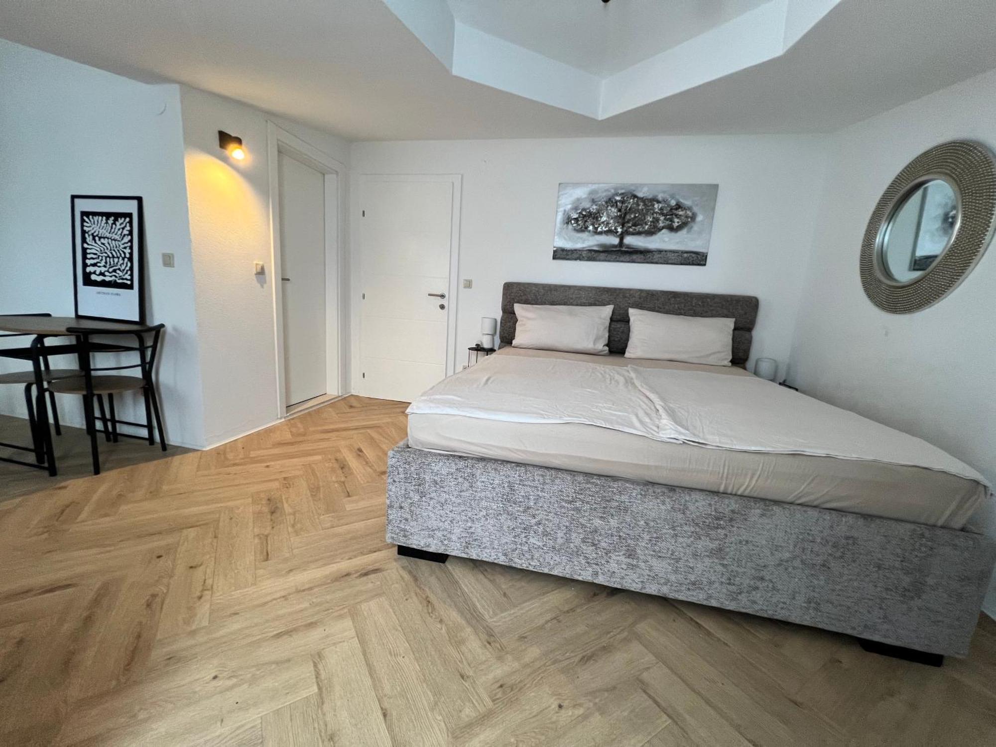Apartmani Stanic Seget Vranjica Eksteriør bilde